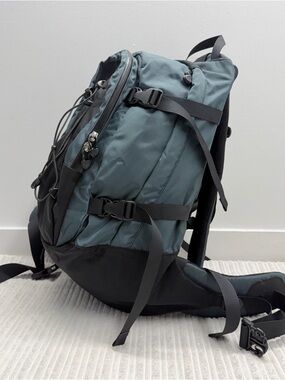 MEC 30L Hiking Backpack